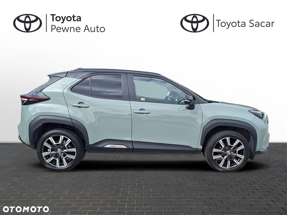 Toyota Yaris Cross Hybrid 1.5 Premiere Edition - 4