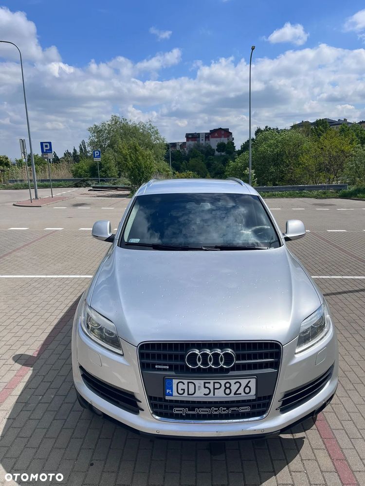 Audi Q7 - 2