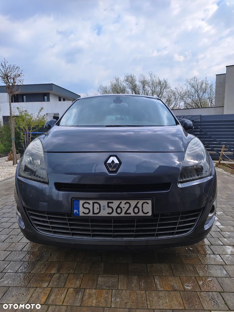 Renault Scenic 1.9 dCi Privilege - 1