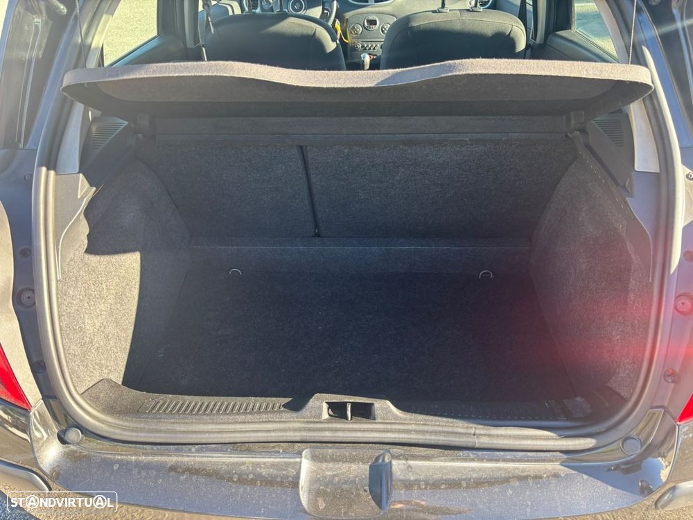 Renault Clio 1.5 dCi Confort - 13