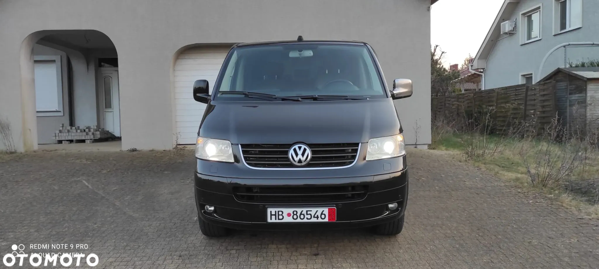 Volkswagen Multivan - 29