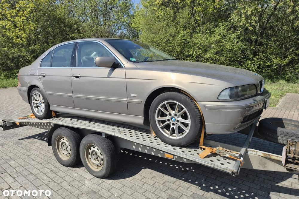 BMW Seria 5 - 1