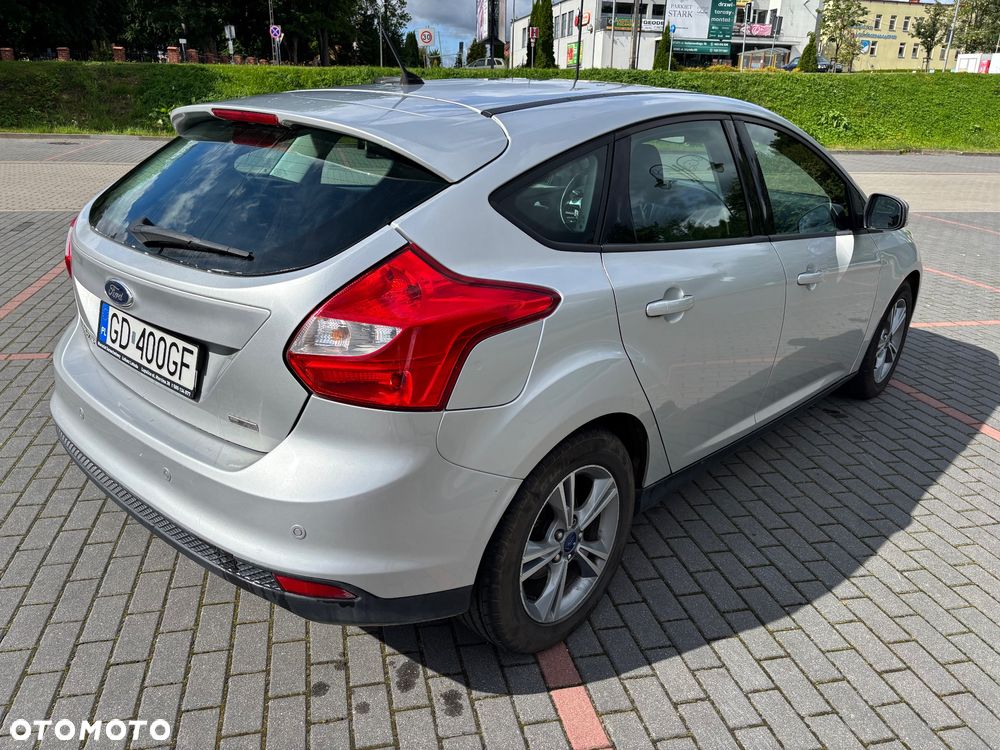 Ford Focus 1.0 EcoBoost Trend - 5