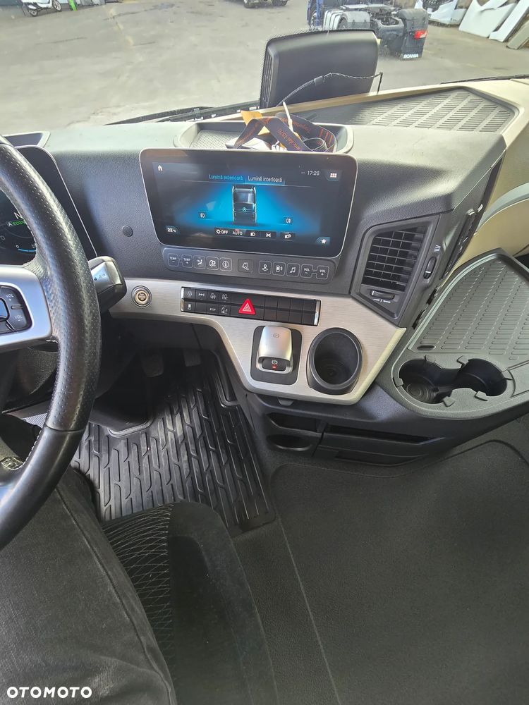 Mercedes-Benz MP 5 450 KM Gigaspace mega low deck - 35