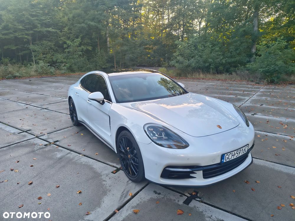 Porsche Panamera 4 - 4