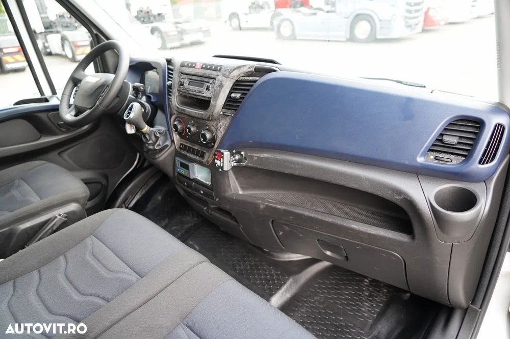 Iveco DAILY 35-140 / FRIGIDER / CAMION TRANSPORT / HI-MATIC / HI-MATIC / HIFTING DHOLLANDIA - 33