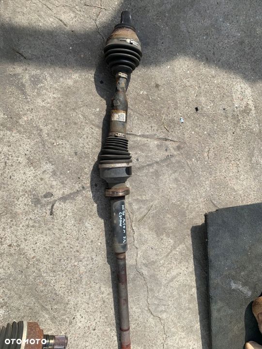 polos prawa volvo xc70 automat oryginal 30711430 - 1