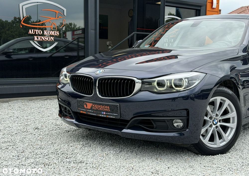 BMW 3GT 320i Sport - 34