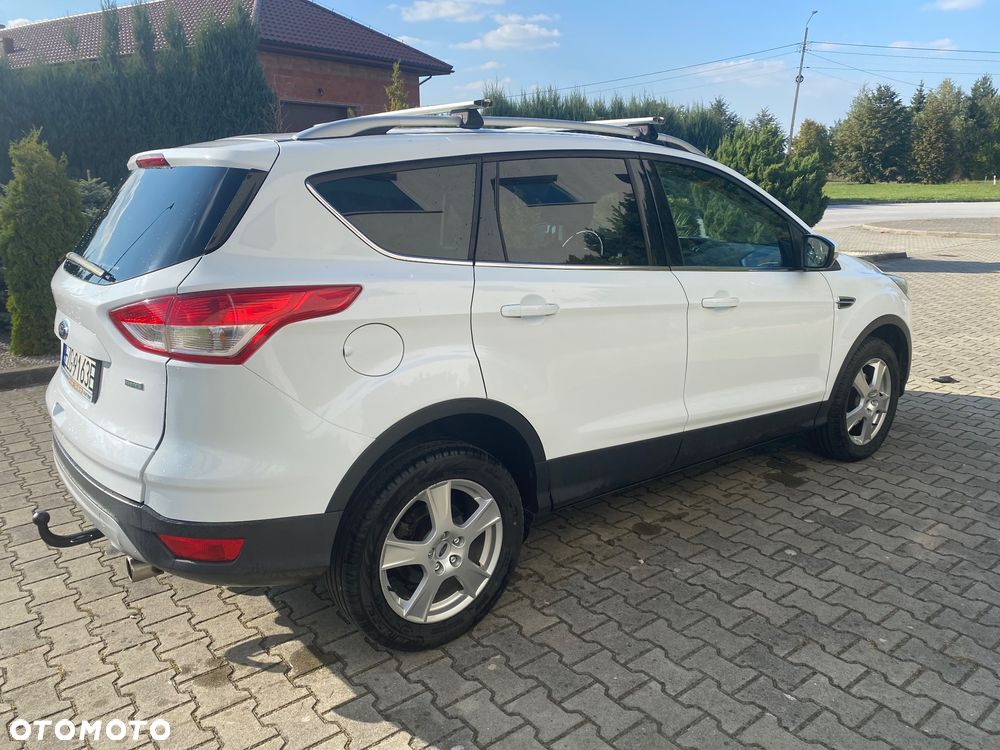 Ford Kuga 1.5 EcoBoost 2x4 Titanium - 11