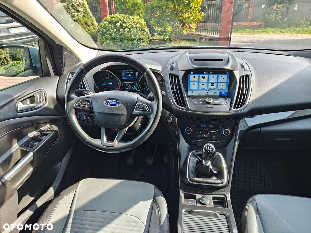 Ford Kuga 2.0 TDCi 4x2 Titanium - 18