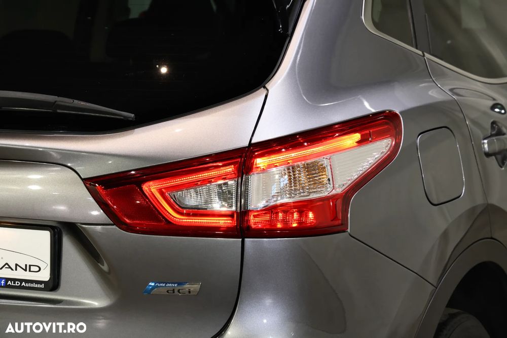 Nissan Qashqai 1.5 DCI Start/Stop N-Connecta - 35