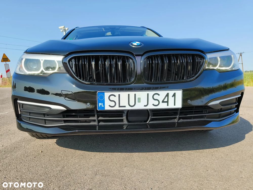 BMW Seria 5 520d Touring - 4
