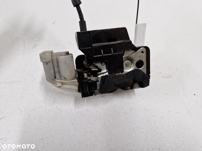 FIAT DOBLO 1 I ZAMEK DRZWI BOCZNYCH PRZESUWNYCH PRAWY TYŁ BOK 4 PIN - 4