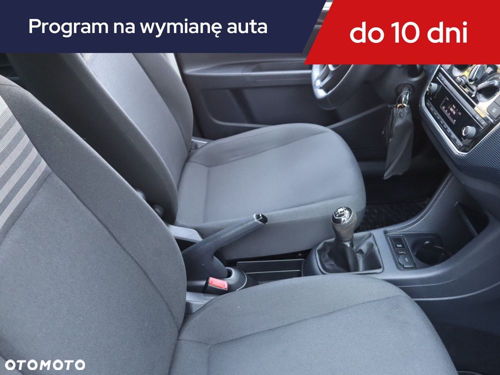 Volkswagen up! - 11
