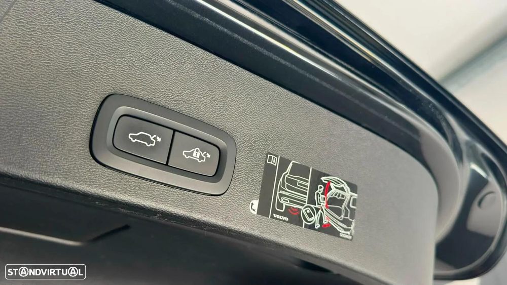 Volvo XC 40 1.5 T5 PHEV Inscription Expression - 21