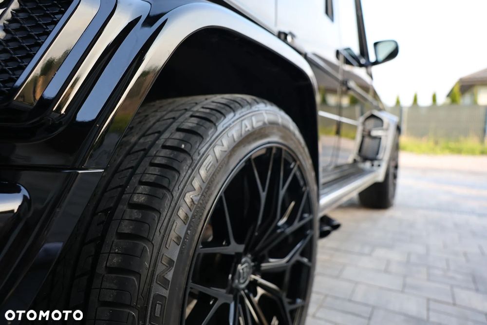 Mercedes-Benz Klasa G 500 7G-TRONIC - 23