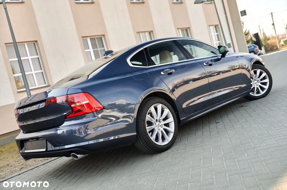 Volvo S90 D5 AWD Geartronic Inscription - 1