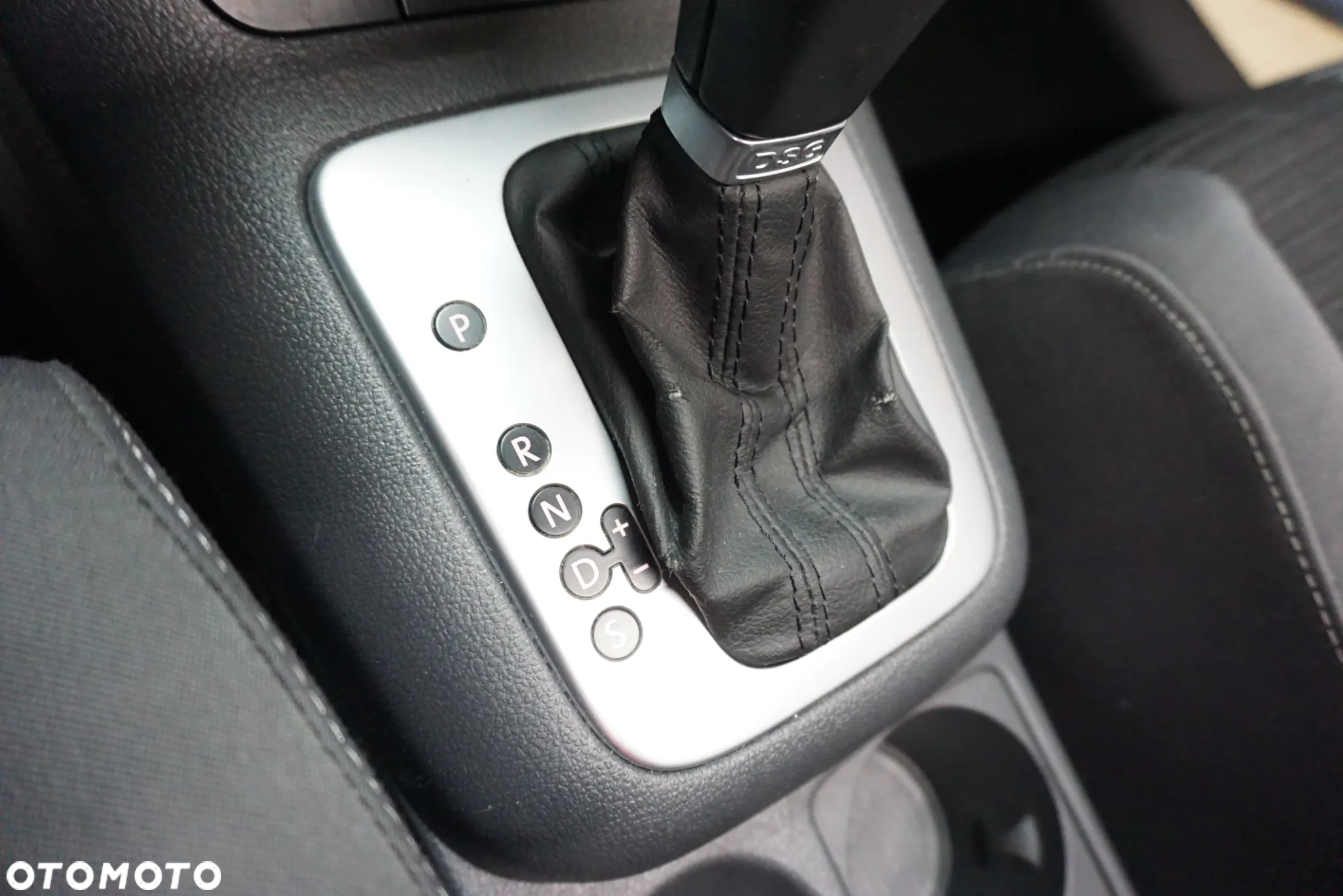 Volkswagen Golf Plus 1.9 TDI DSG United - 24