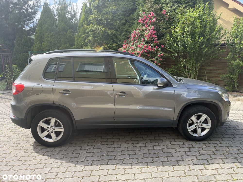Volkswagen Tiguan - 2