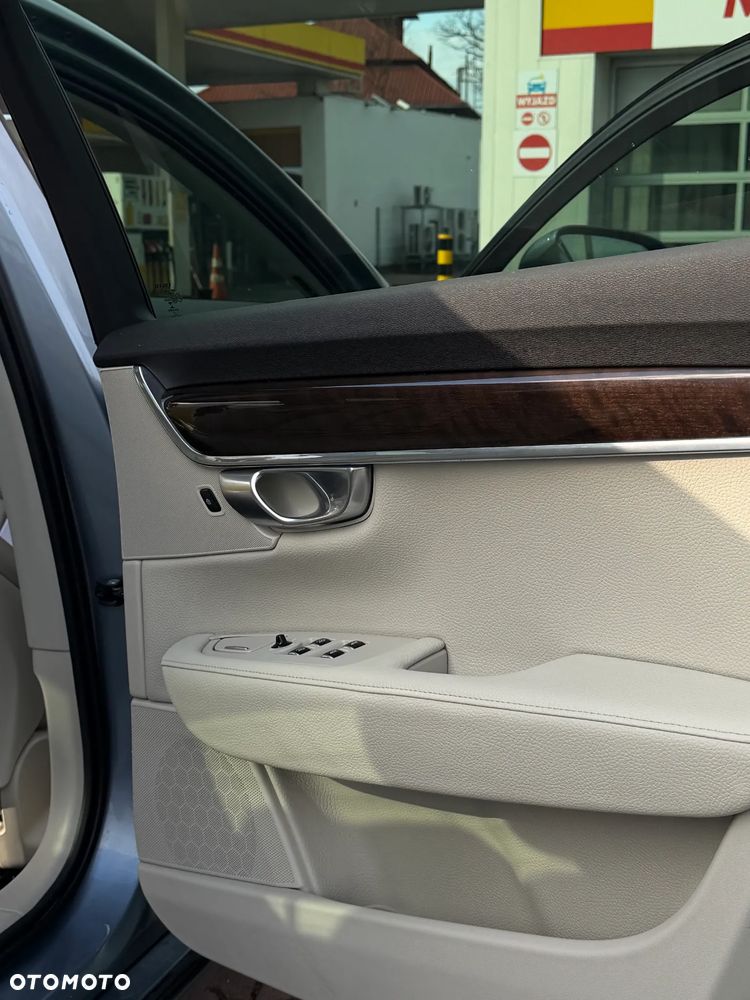 Volvo S90 T6 AWD Geartronic Momentum - 29