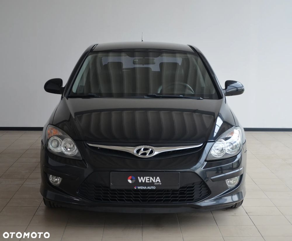 Hyundai i30 1.6 CRDi FIFA WM Edition - 8
