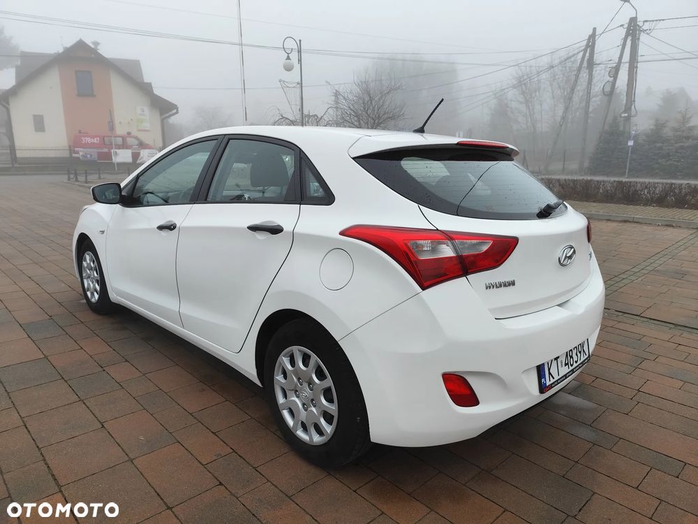 Hyundai i30 1.4 Classic - 18