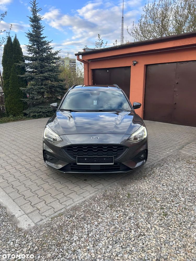 Ford Focus 1.5 EcoBlue Start-Stopp-System ST-LINE - 11