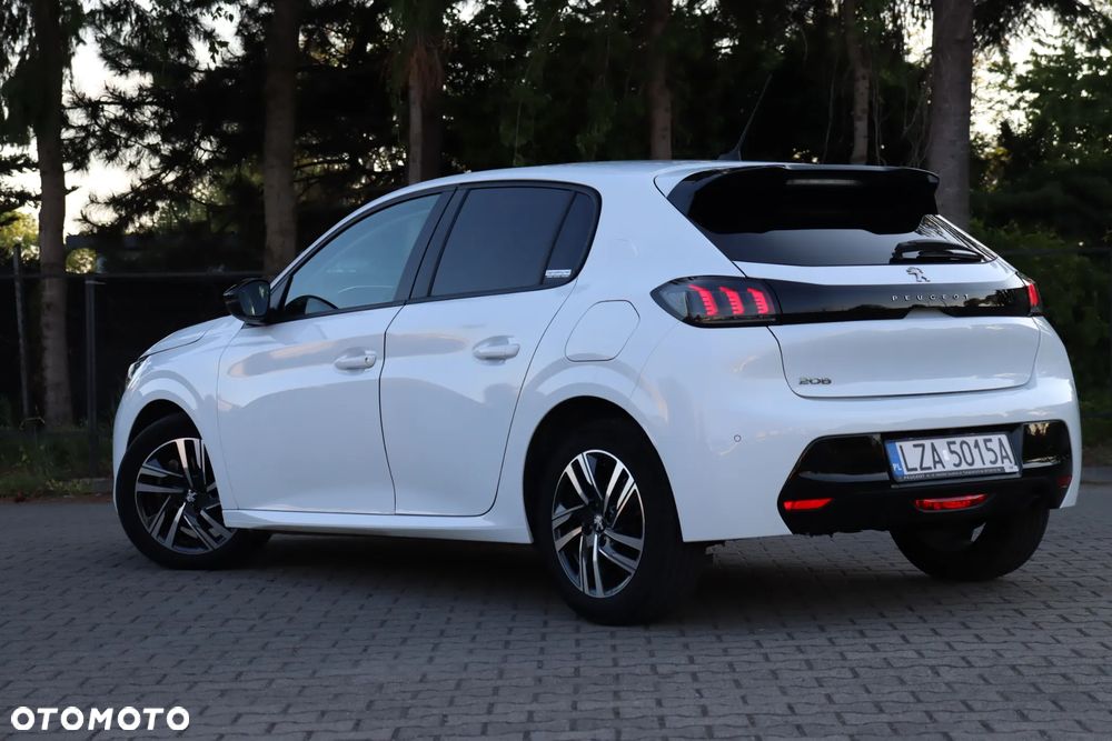 Peugeot 208 1.2 PureTech Allure S&S EAT8 - 2