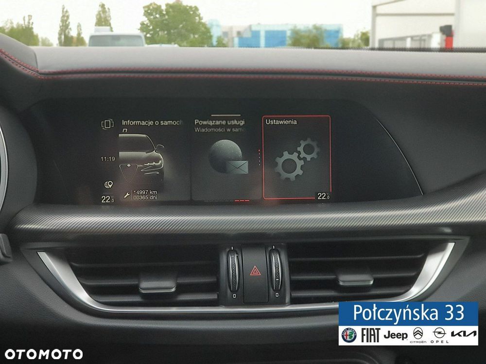 Alfa Romeo Stelvio - 24