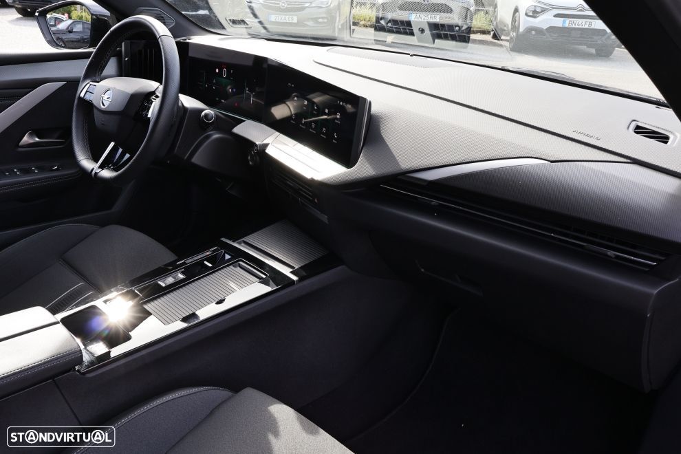 Opel Astra 1.2 T Hybrid GS eDCT - 15