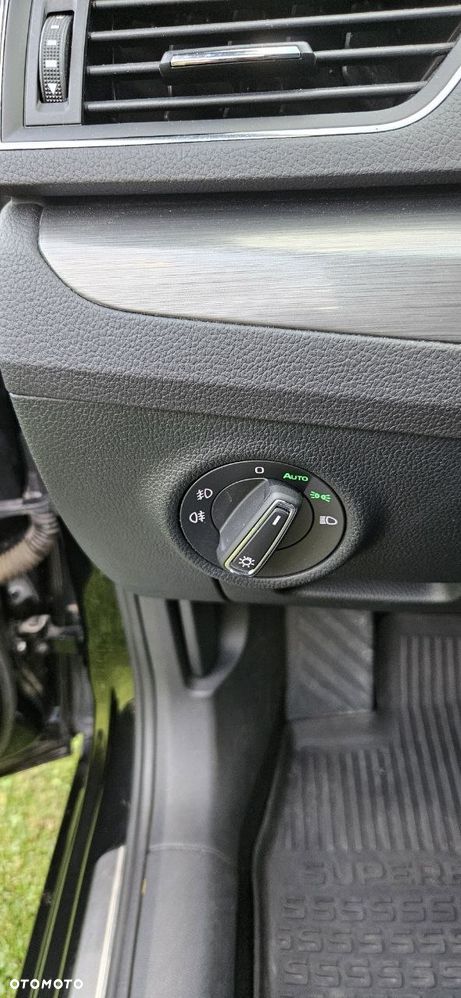 Skoda Superb 2.0 TSI Style DSG - 23