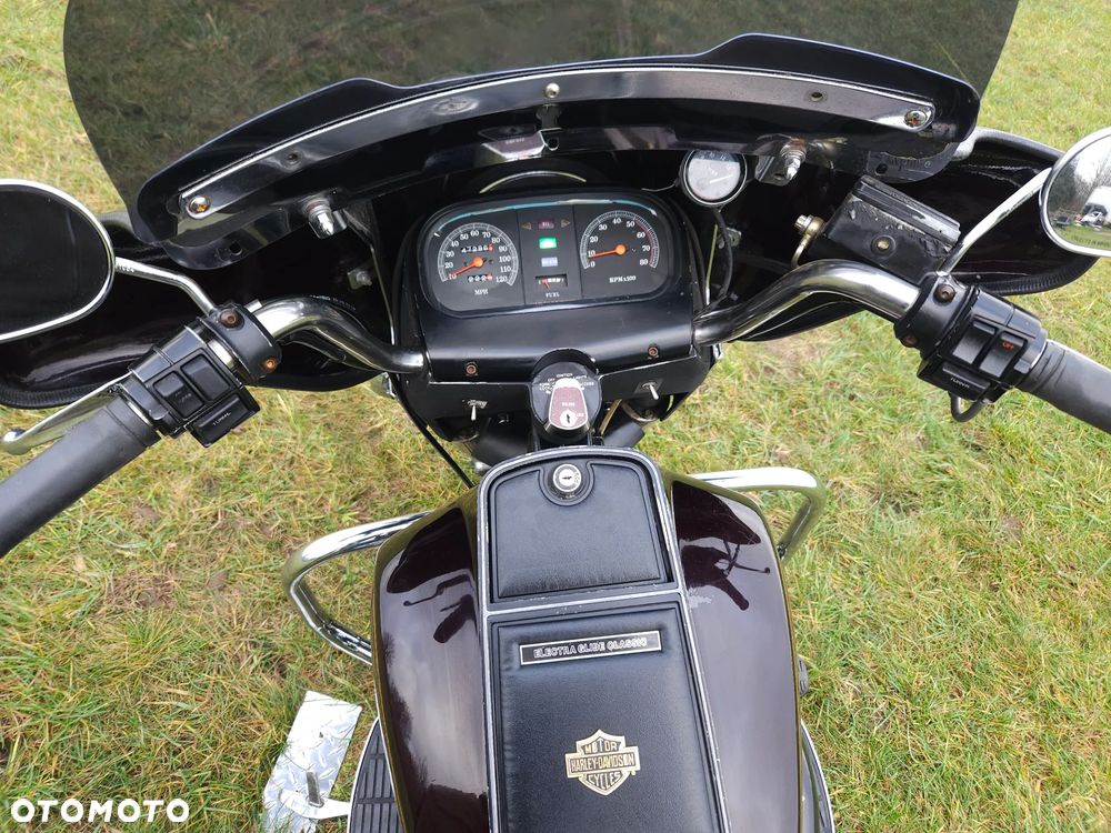 Harley-Davidson FLHT Electra Glide Standard - 9