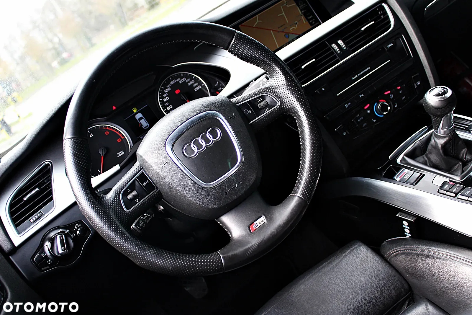 Audi A4 Avant 2.0 TDI e DPF S line Sportpaket - 32