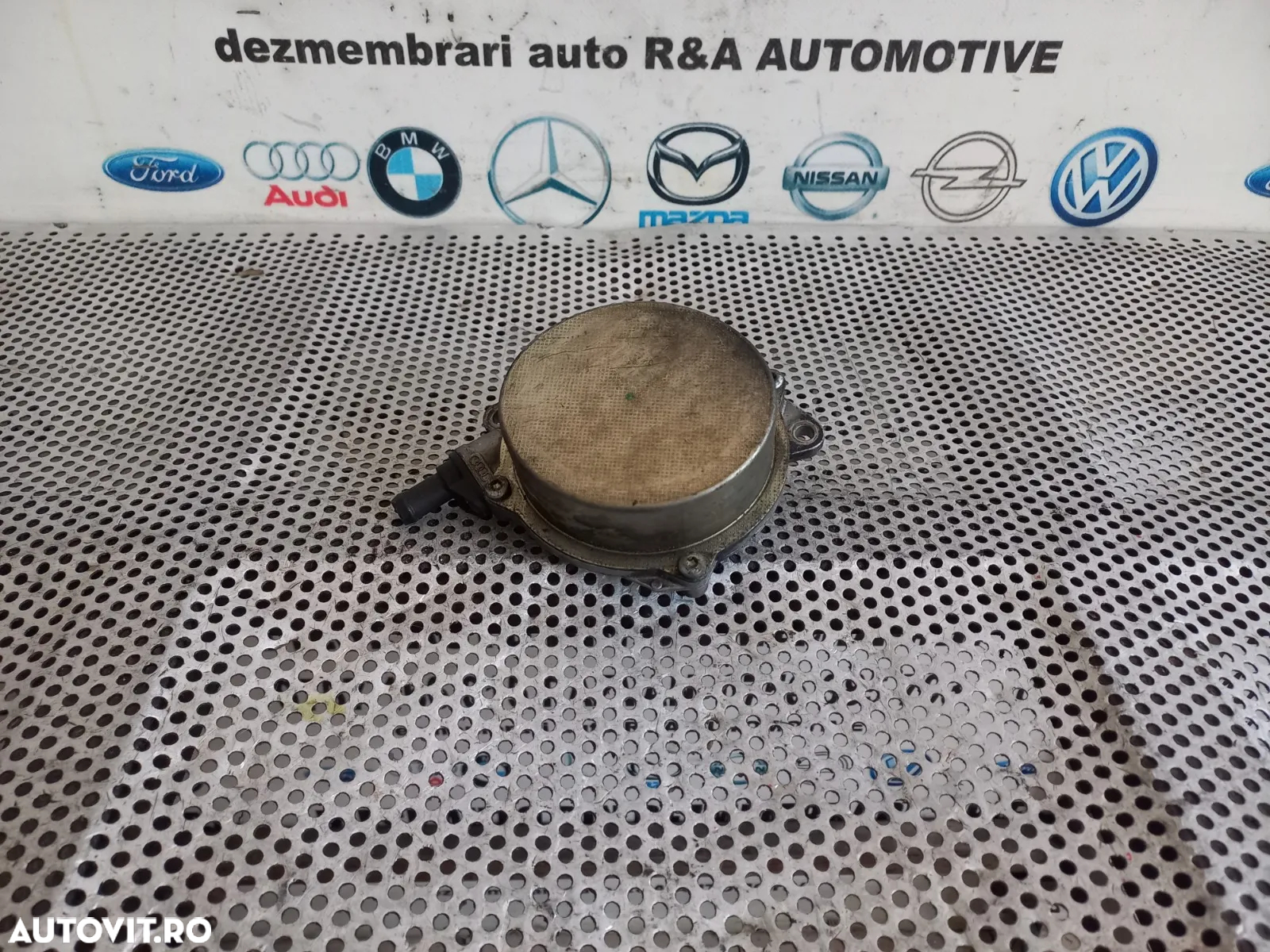 Pompa Vacuum Audi Q7 Vw Touareg 3.0 Tdi Cod BE Dezmembrez Audi Q7 3.0 Tdi Motor BUG Automat - Dezme - 4