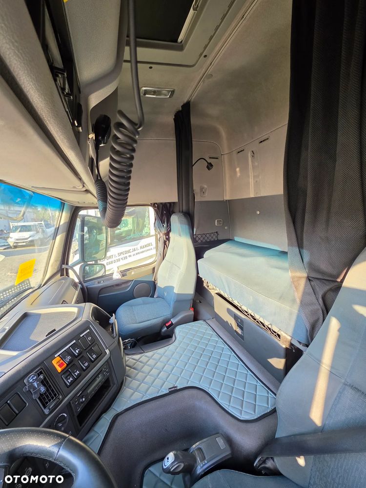 Volvo FM450 - 11