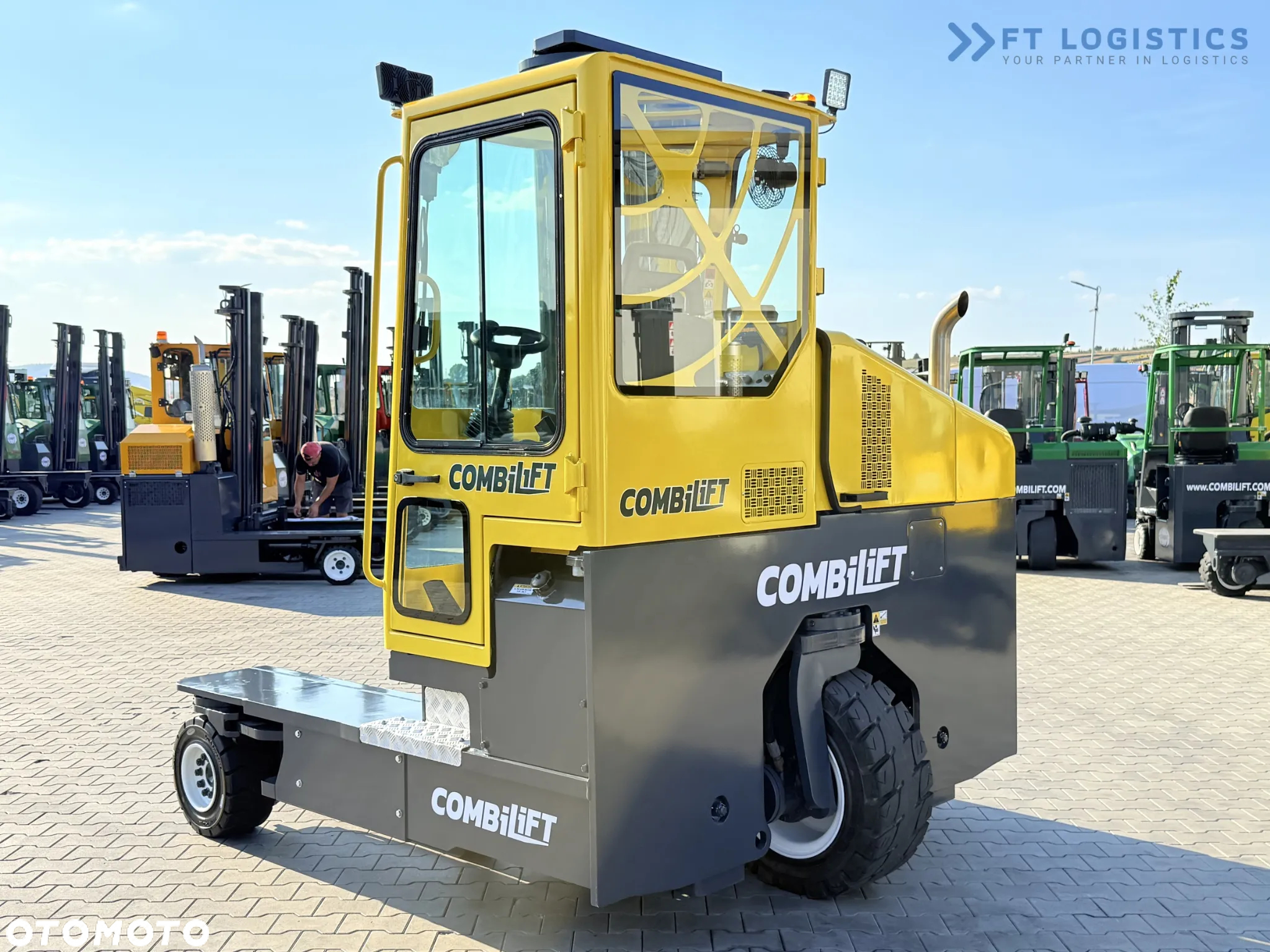 Combilift C5000 / DIESEL / TRIPLEX 6000MM / WOLNY SKOK / POZYCJONER WIDEŁ / WBUDOWANA WAGA / OGRZEWANIE / PEŁNA KABINA / STAN IDEALNY / zeroka oferta wózków czterokierunkowych i bocznych, dopasowanych do różnorodnych potrzeb i zastosowań - 9