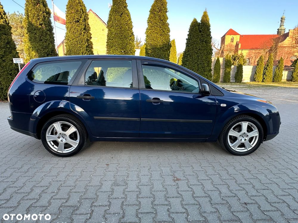 Ford Focus - 2