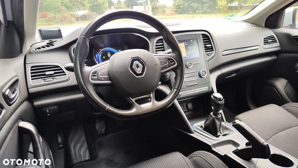 Renault Megane ENERGY TCe 100 EXPERIENCE - 24