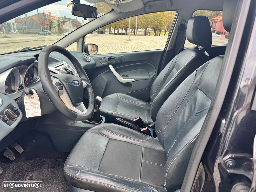 Ford Fiesta 1.25 Titanium - 14