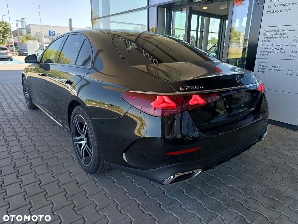 Mercedes-Benz Klasa E - 6