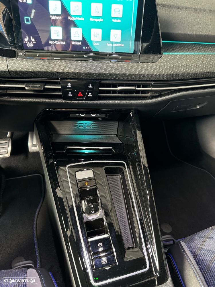 VW Golf 2.0 TSI R DSG - 22