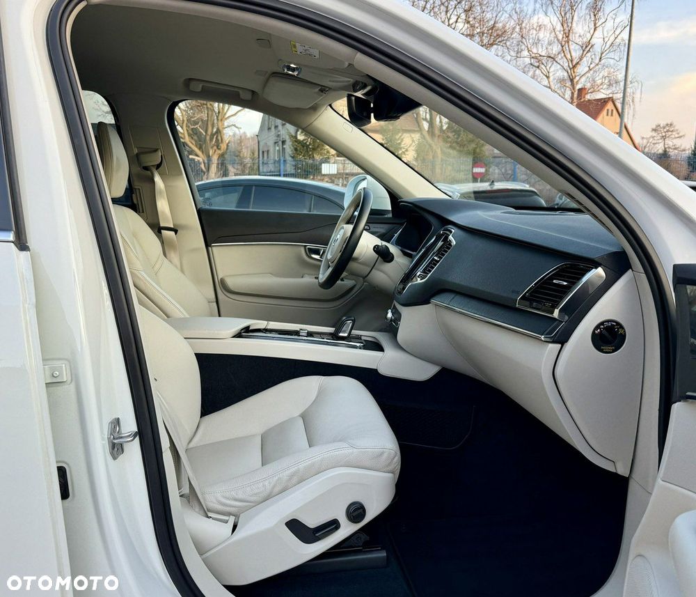 Volvo XC 90 B5 D AWD Geartronic Inscription - 14