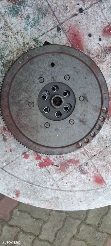 Volanta cutie automata Seat Exeo,Audi A4 B6,B7 motor 2.0 tdi - 4