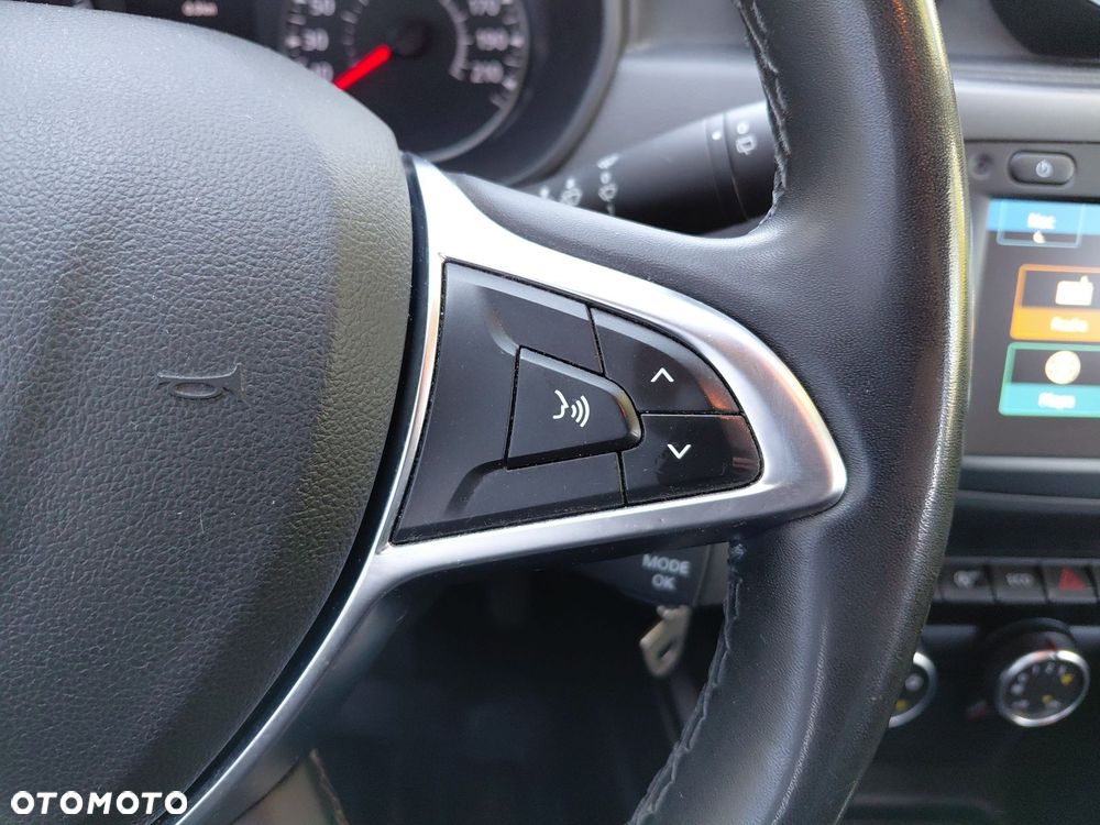 Dacia Duster 1.6 SCe Comfort - 21