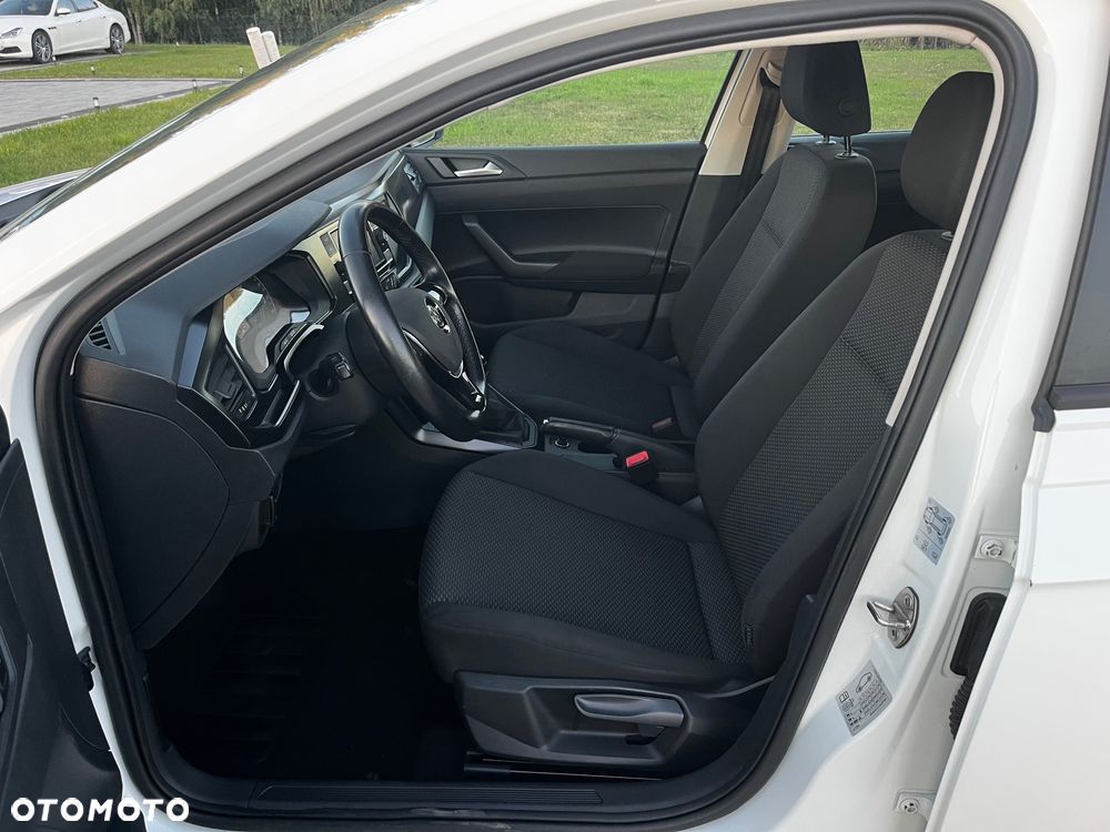 Volkswagen Polo - 10