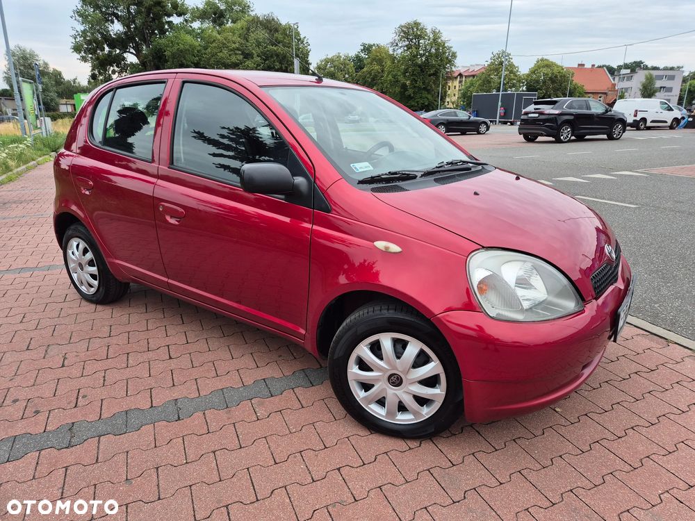 Toyota Yaris - 2