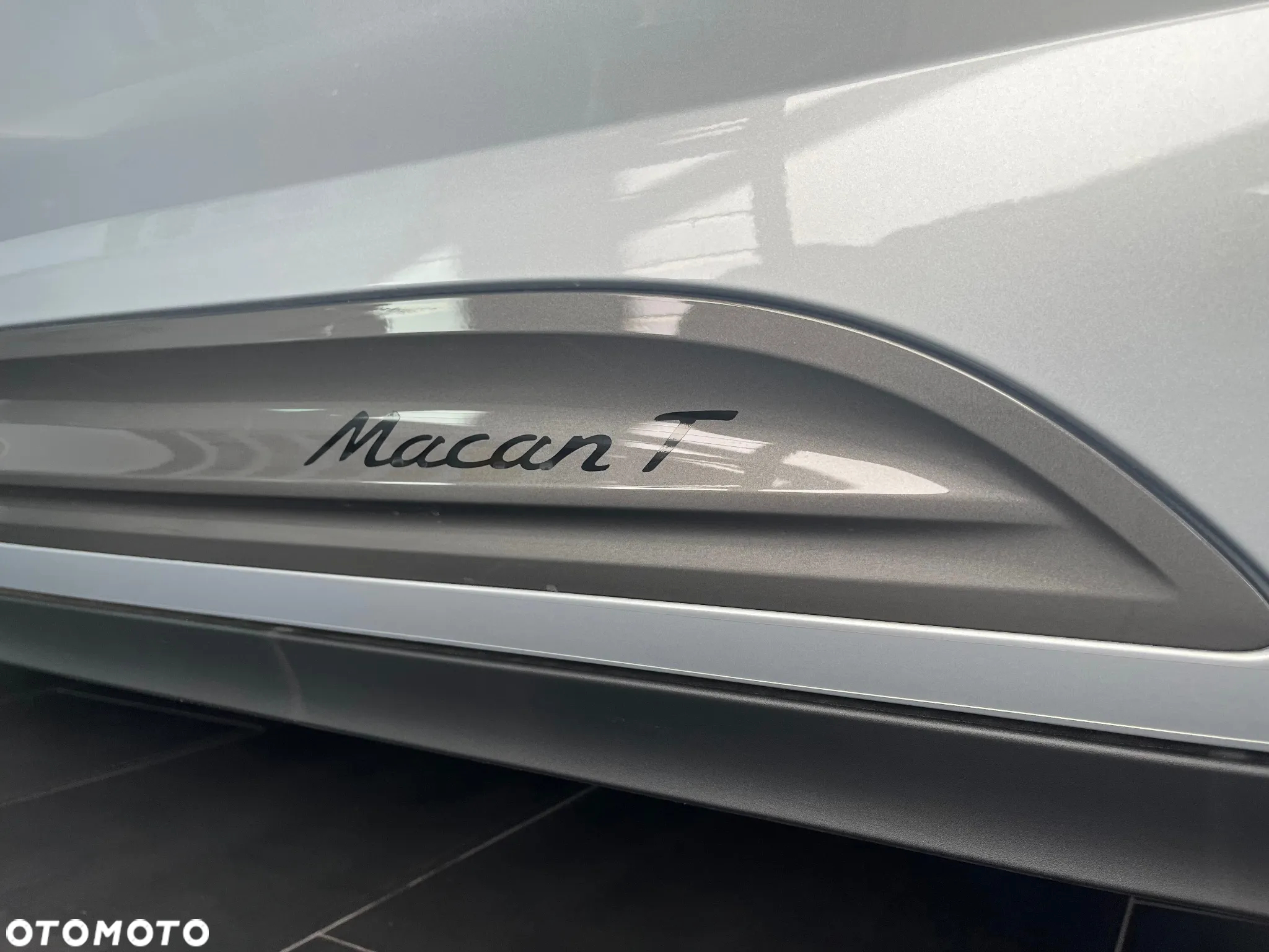 Porsche Macan T - 9