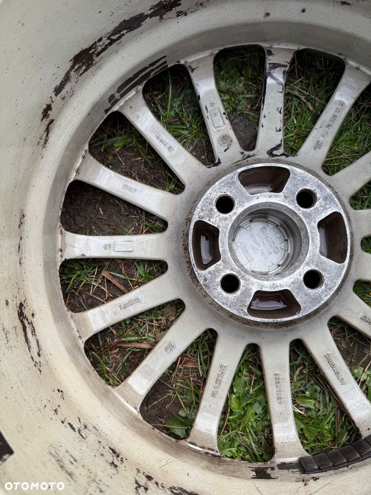 Felgi radius r17- 4x100 + opony 215/45 + dystanse - 5