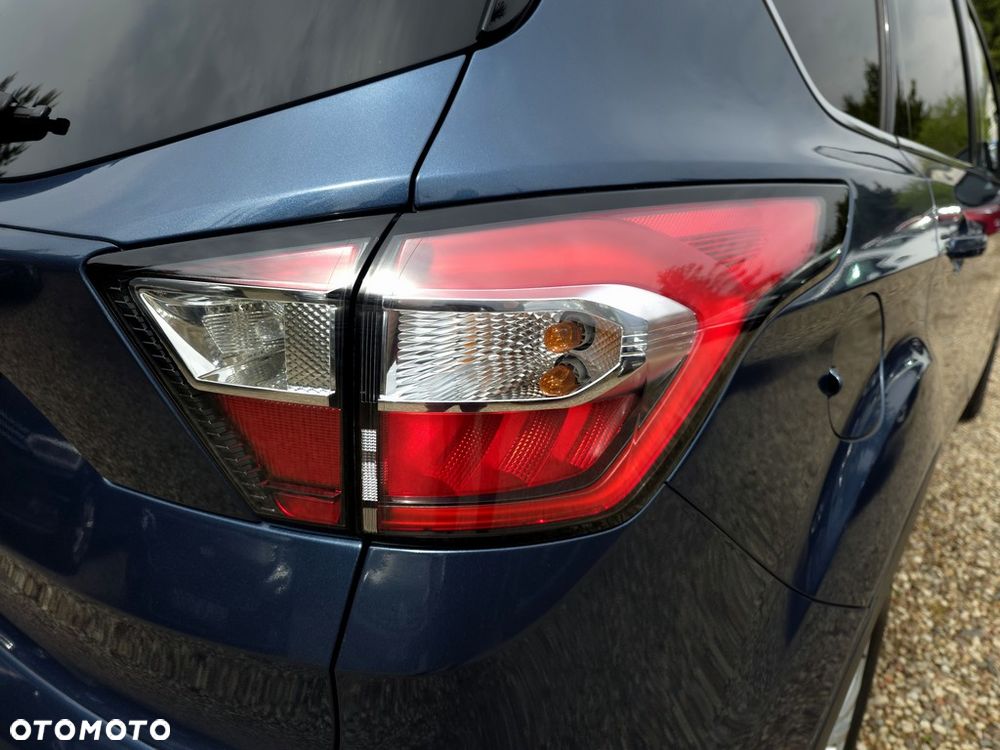 Ford Kuga 2.0 TDCi FWD Titanium - 33