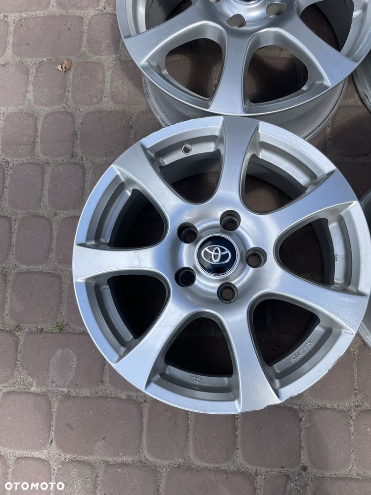 FELGI ALUMINIOWE Toyota 7" x 16" x 5x114,3 x 67,1 x ET 42 - 5